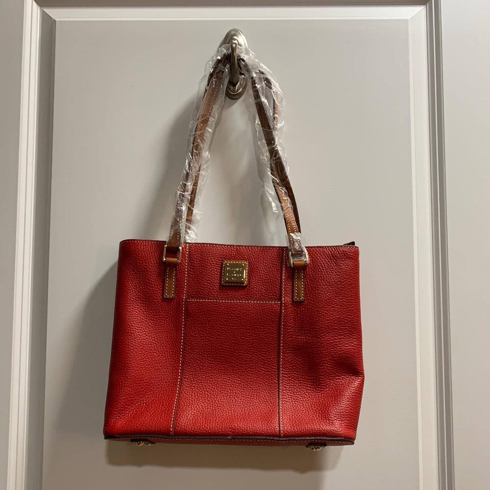 Dooney & Bourke small Lexington tote
